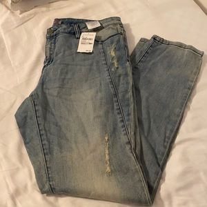 Brand new sooo soft JunaRose jeans